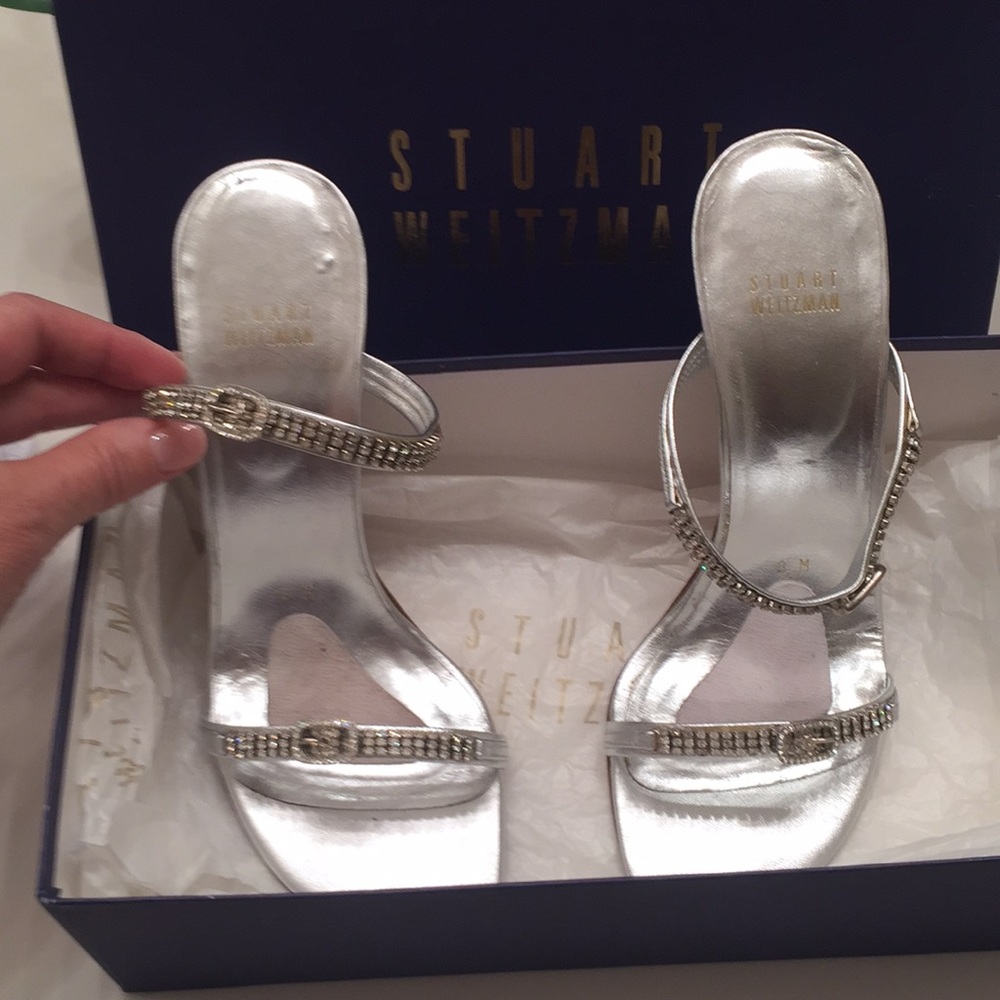 Stuart Weitzman Silver rhinestone shoes clear heel